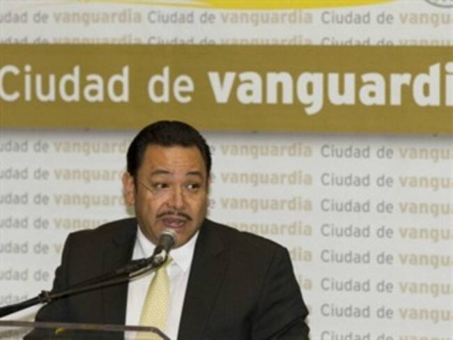 Ordenan arresto de 36 horas al secretario de Gobierno del DF, Héctor Serrano