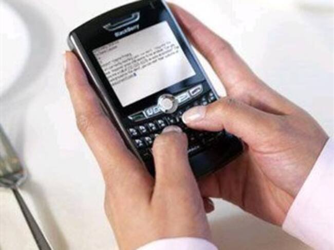 Crean empresa conjunta Telefónica y Mastercard