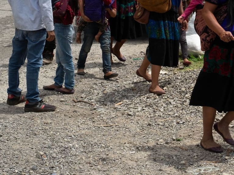 La violencia en Chilapa dejó 96 personas desplazadas en Guerrero, mientras autoridades federales informaron sobre operativos de atención y seguridad en la zona.