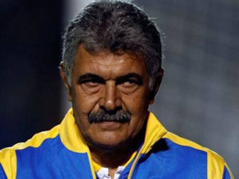 No me arrepiento de responder insultos en estadio de Santos: Ferretti