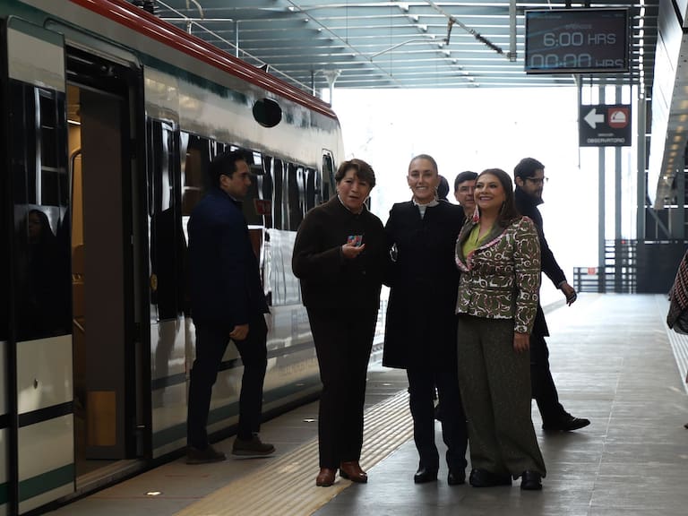 La presidenta Claudia Sheinbaum inauguró el tramo Santa Fe–Observatorio del Tren Interurbano El Insurgente.