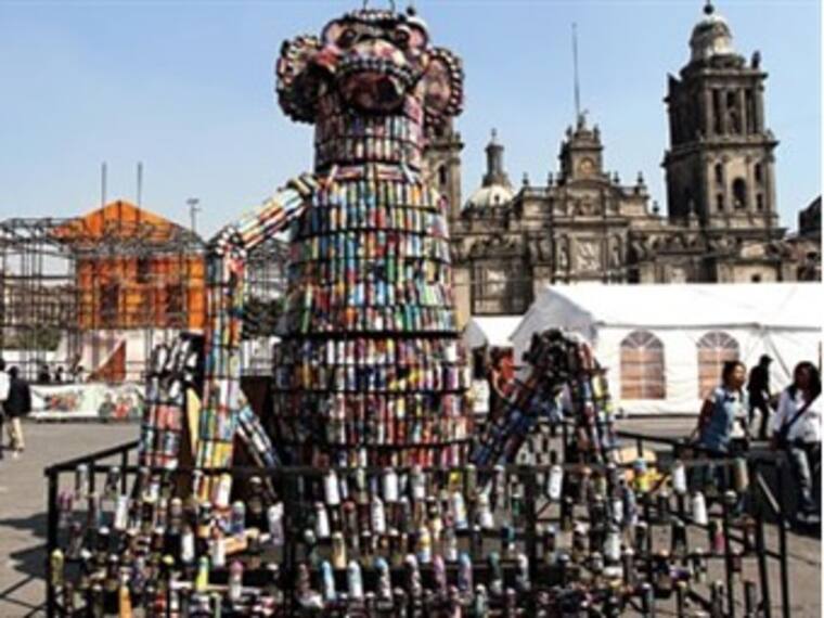 Se suspende la Feria del Libro en el Zócalo. Paloma Sáiz, coordinadora literaria del Evento