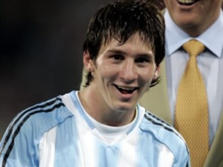 Argentina mete 4 goles a 1 a España