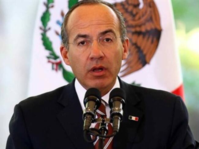 Educación tecnológica atrae mejores inversiones: Calderón