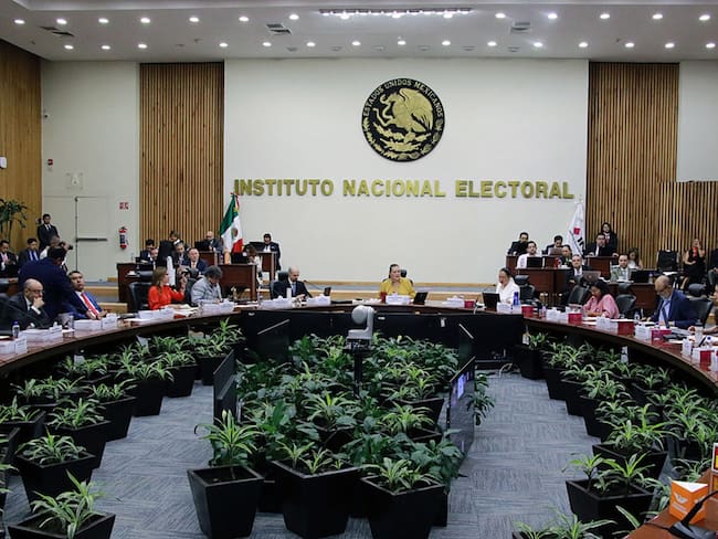 Consejeros INE: entregan lista final para elegir nuevas vacantes