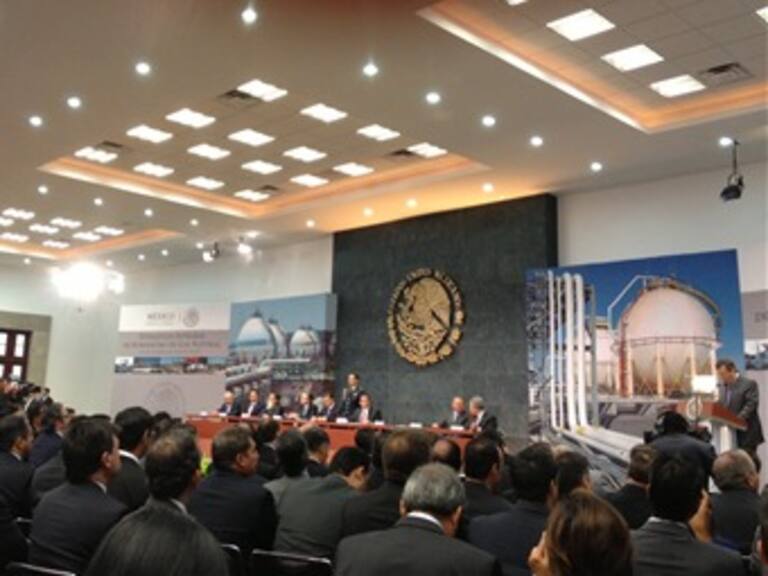 Empresarios mexicanos con capacidad para producir gas natural: EPN