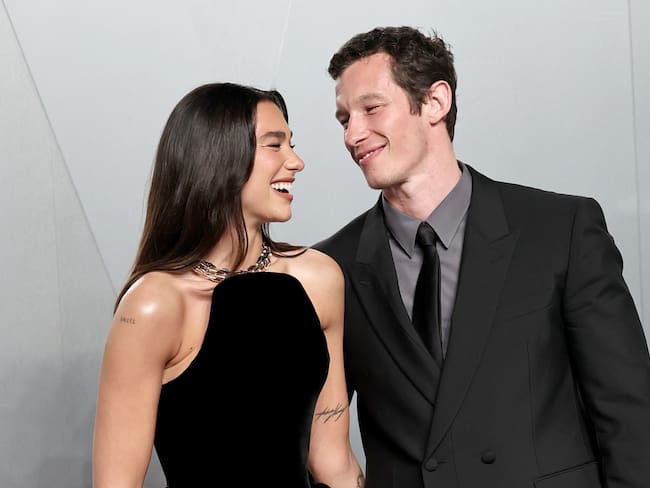 ¡Boda sorpresa! Dua Lipa y Callum Turner se casaron en Londres