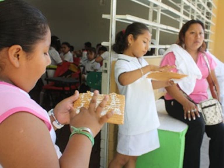 Perfilan ley antichatarra para escuelas