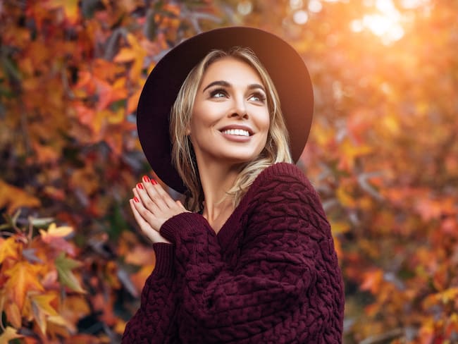 Negro, burgundy y naranja: los colores que pueden dominar la estética spooky este otoño