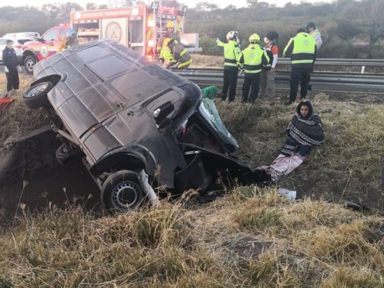 Fatal accidente carretero deja 13 muertos en Lagos Moreno, Jalisco