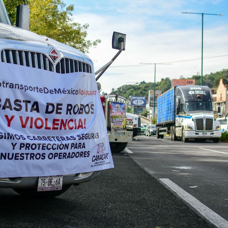 ¿Qué pasará con los bloqueos de transportistas? CONATRAM acuerda diálogo con Segob, pero CANACAR se ausenta