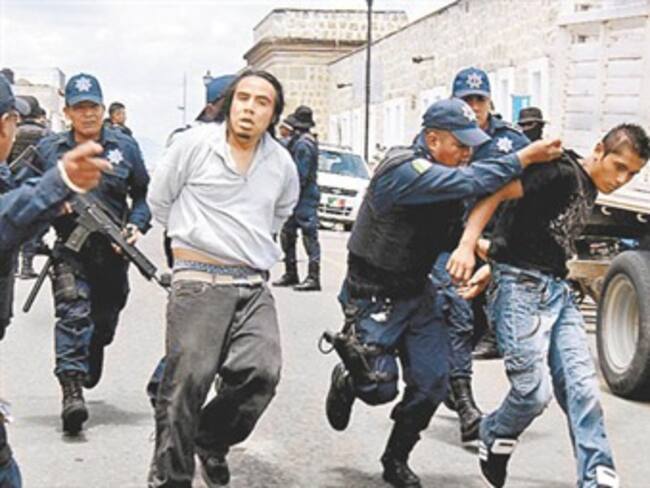 Detienen a 25 personas por disturbios en Oaxaca