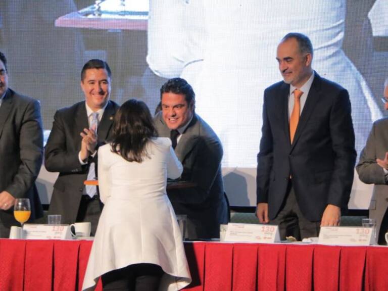 Aristóteles Sandoval destaca ante empresarios logros de su administración