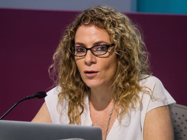 Hay esperanza de cierta autonomía y transparencia en la Ley Telecom: Irene Levy