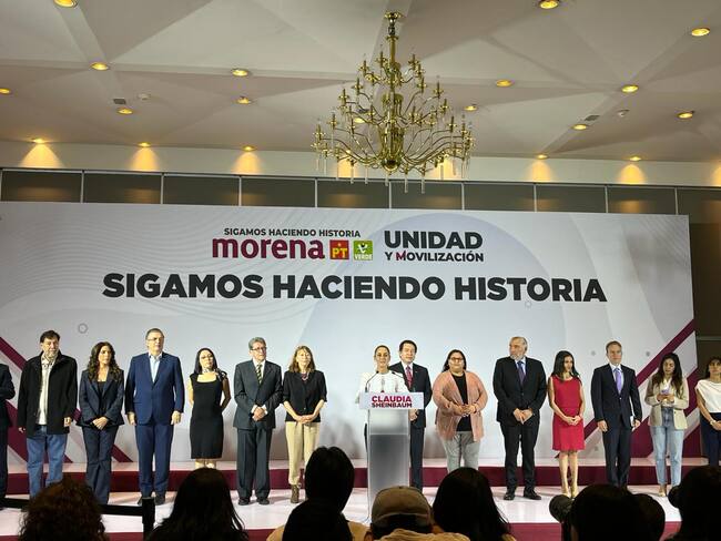 Presenta Sheinbaum su equipo de campaña