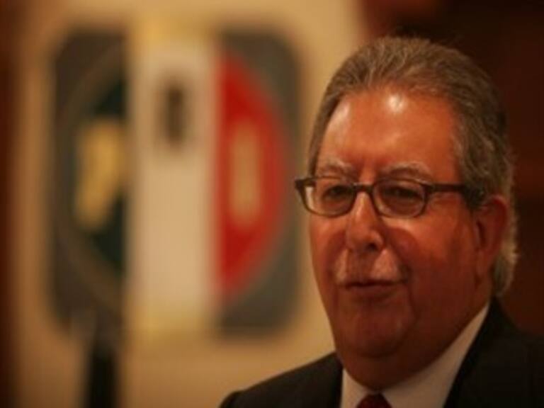 Le enmiendan la plana a Beltrones