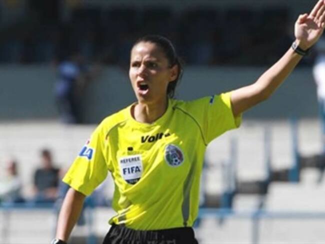 La mexicana Alvarado pitará el Alemania-Japón del Mundial femenino