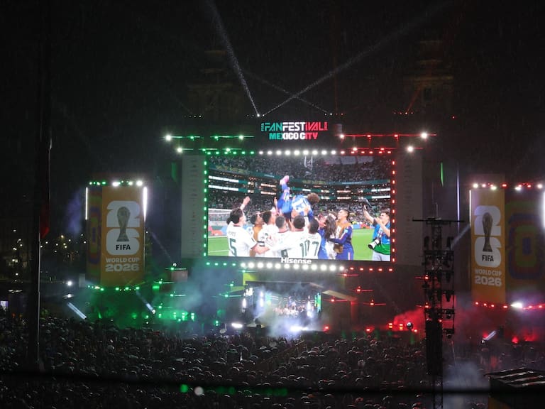 CRÓNICA | El TRI golea a Chequia y miles de aficionados en el FIFA Fan Fest festejan el pase perfecto de la Selección