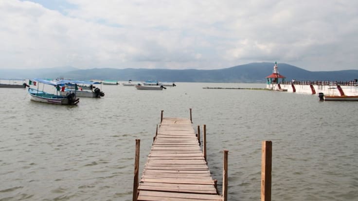 Pobladores cerca del Lago de Chapala viven “milagro” gracias a Willa