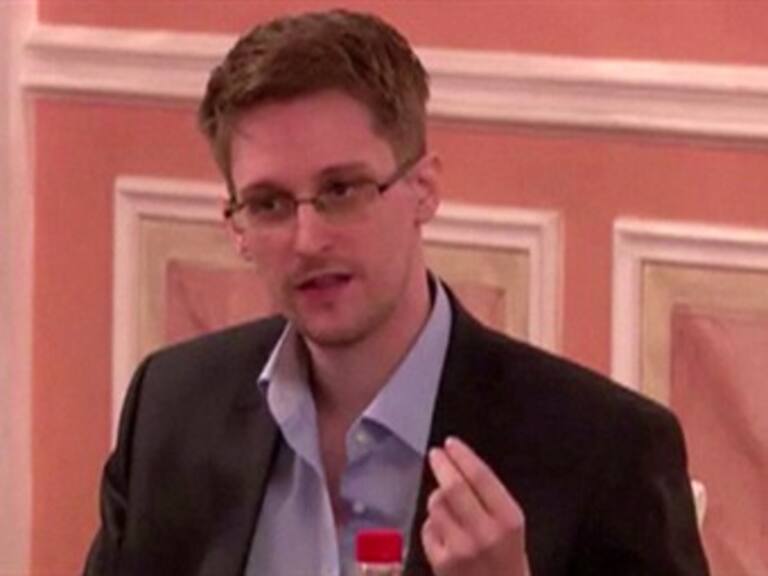 Insta Snowden a &#039;arreglar&#039; la forma en que EU espía a sus ciudadanos