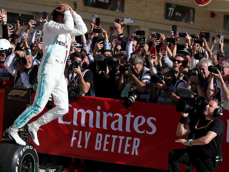 Sexto campeonato de Lewis Hamilton
