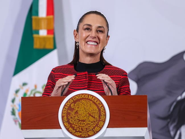 Sheinbaum confirma donación personal de 20 mil pesos para apoyo a Cuba