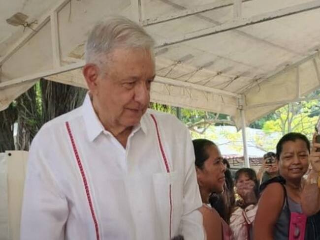 AMLO reaparece para emitir voto en elección del PJ… “me da gusto vivir en un país libre y democrático”