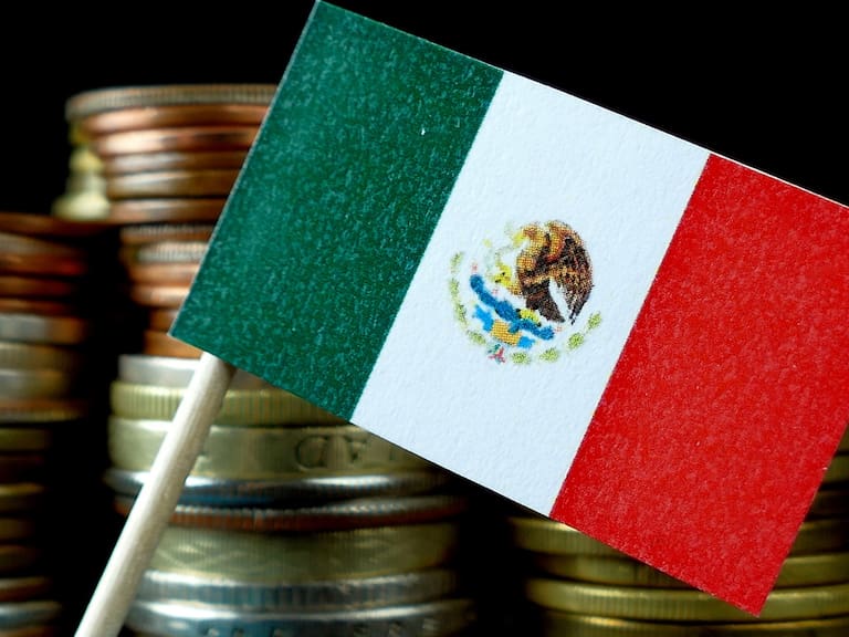 “Esperamos que no se muevan las perspectivas", señala experto sobre recorte de Moody´s a calificación de México.
