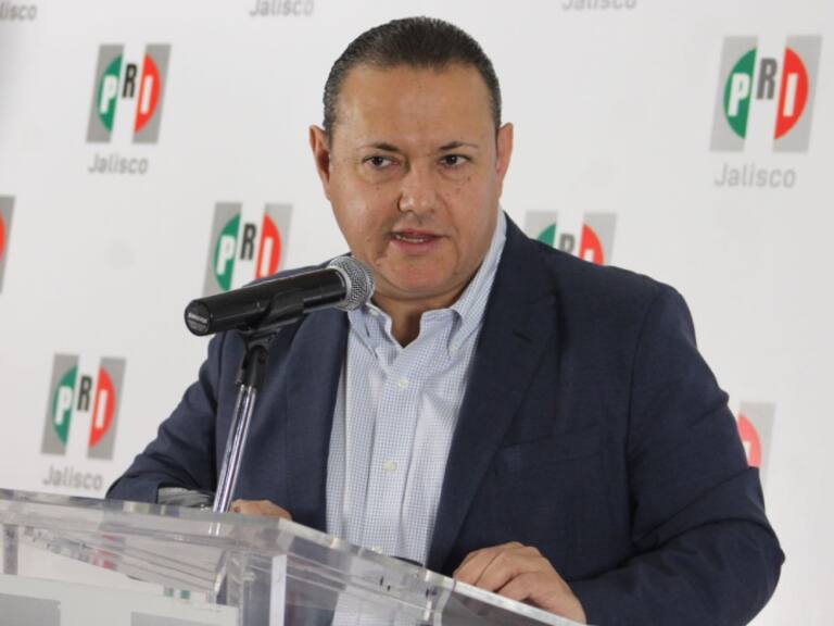Alcalde de El Salto presiona a trabajadores para que renuncien al PRI: Pizano