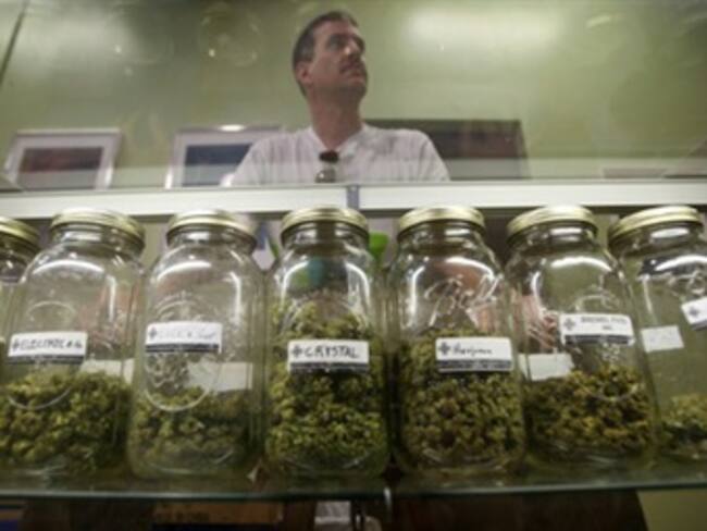 Proponen en Arizona legalizar uso recreativo de marihuana