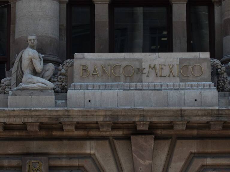 Reporta Banxico disminución en reservas internacionales de 302 MDD