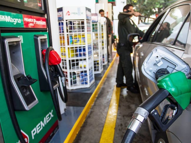 Profeco logra que el 75% de las gasolineras bajen el precio del diésel tras operativos