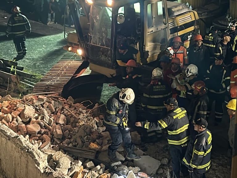 Esta madrugada fue localizado el cuerpo de una segunda víctima del derrumbe localizado en calzada San Antonio Abad 124, alcaldía Cuauhtémoc en la CDMX.