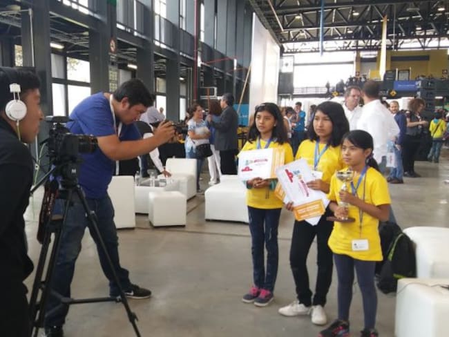 Niñas de Morelos obtienen el campeonato nacional de robótica