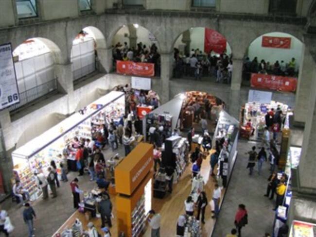 Da a conocer el FCE programa de presentaciones para FILPM 2012