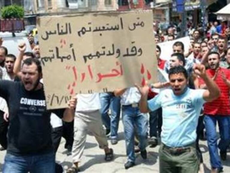 Fuerzas sirias matan a 13 personas en protestas inspiradas Libia