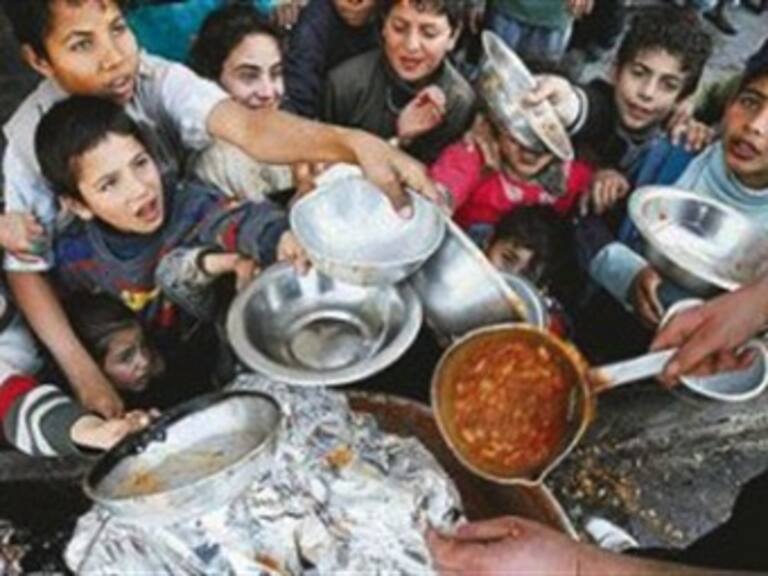 Baja número de hambrientos en el mundo, por primera vez en 15 años: FAO