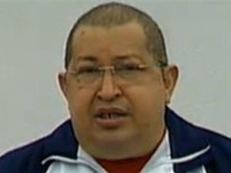 Felicita Raúl Castro a Chávez por su reelección