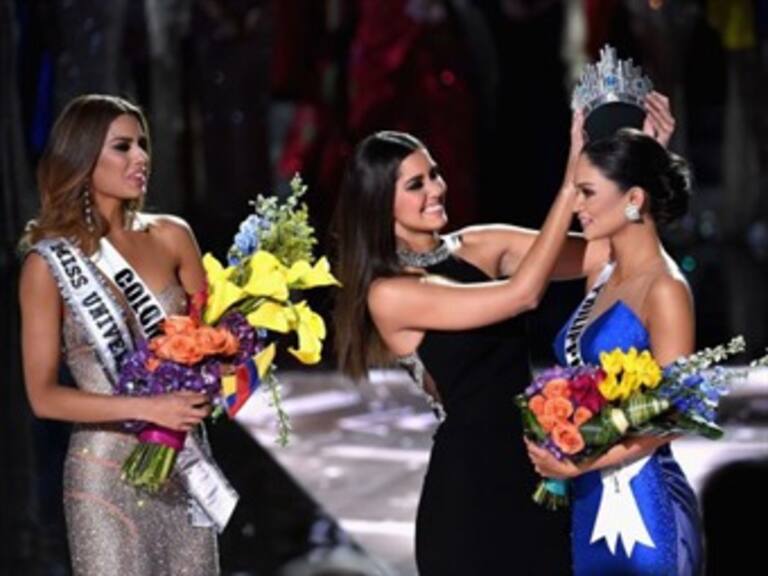 Coronan por error al segundo lugar de Miss Universo