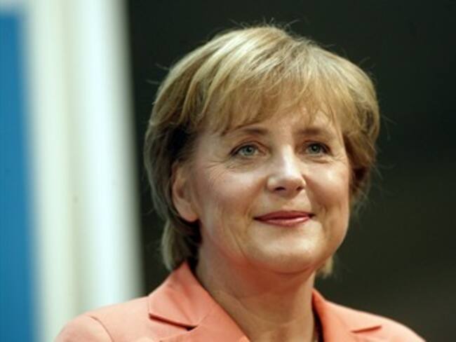 Visita Merkel tropas alemanas en Afganistán