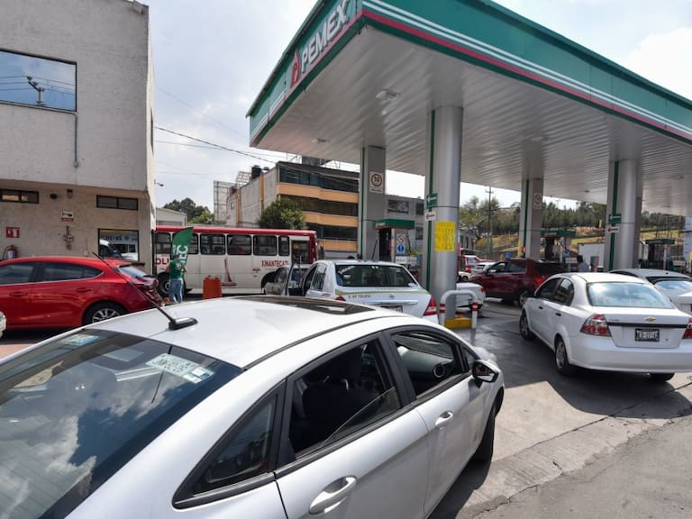 Se sancionará a gasolineros que no bajen precio de combustibles: Profeco