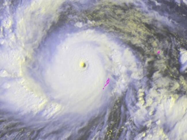 Filipinas declara el estado de calamidad, tras el paso del tifón Haiyan