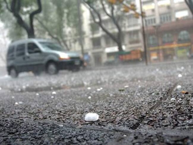 Reportan granizada tras altas temperaturas en NL