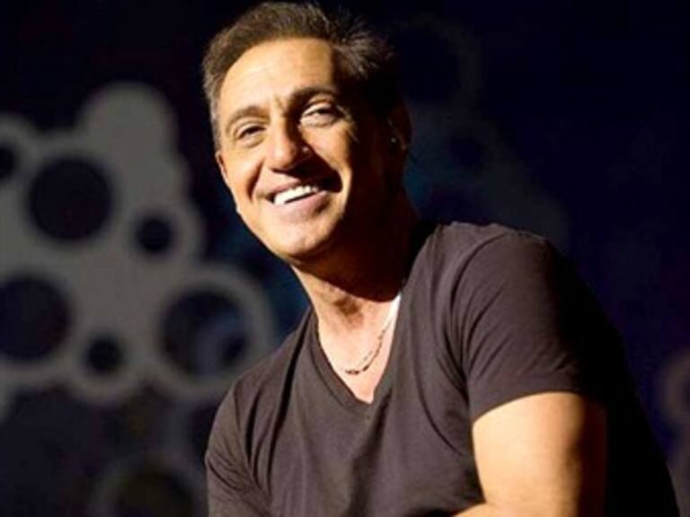 Logra Franco De Vita Disco de Oro por altas ventas en México