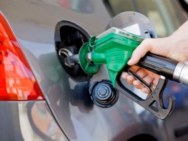 Aumento a gasolina, compensa lo que no pagan grandes empresas: PT