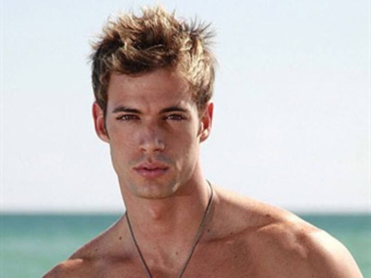 En la cabina de Ok! W, William Levy, protagonista de la telenovela 'Sortilegio', habla de la envidia que le tiene y les responde: 'Haz el bien sin mirar a quien'