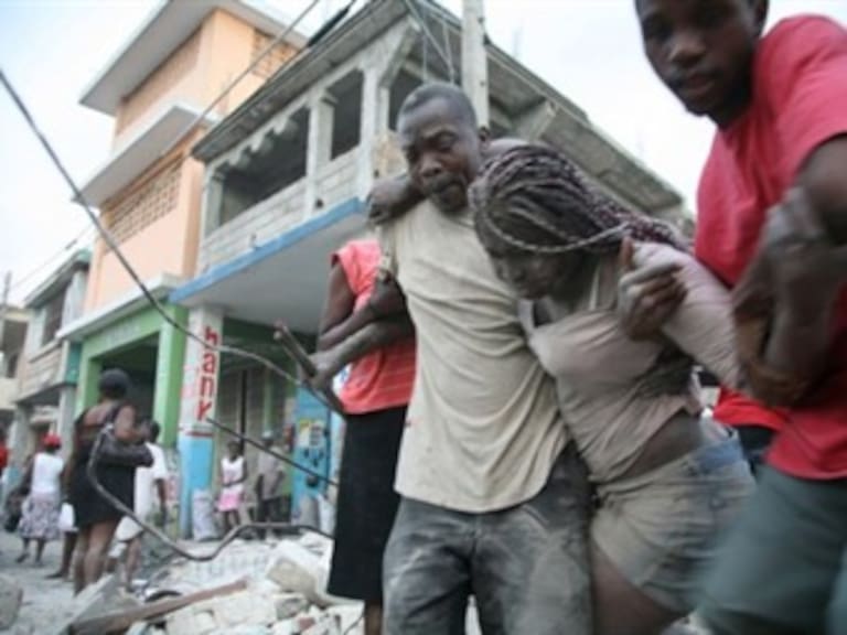 Más de 350 mil haitianos siguen en albergues tras sismo registrado en 2010: AI