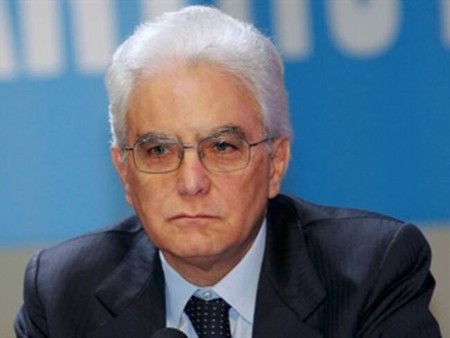 Matarella jura cargo como nuevo presidente Italiano