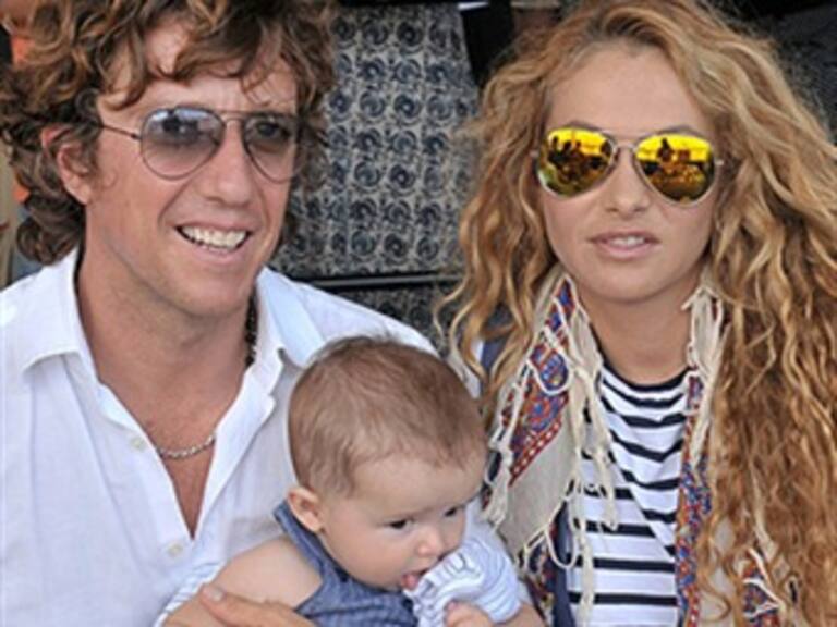 Pide Paulina Rubio mantener separación de bienes con Colate