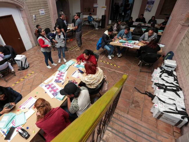 Urge corregir la reforma electoral antes de septiembre: Luis Fernández